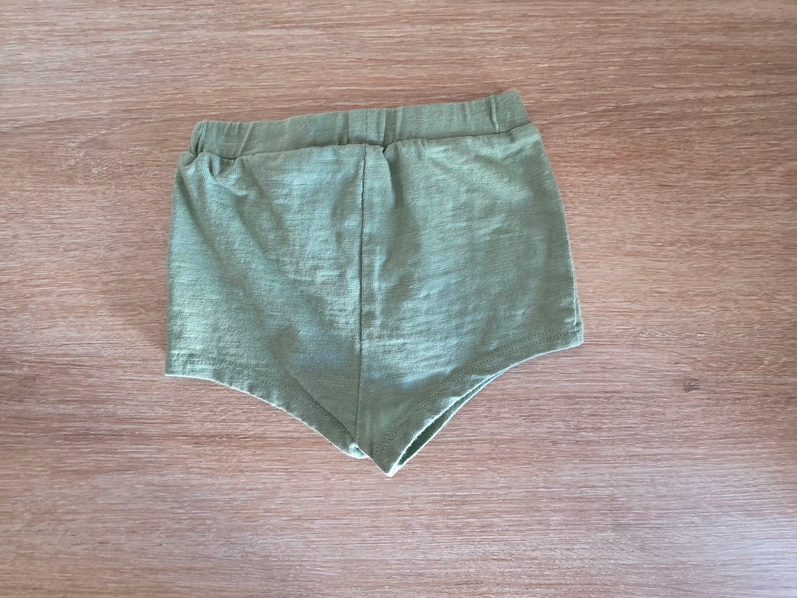 Korte mouwen salie groen biologisch katoen Kiabi Maat 3 maanden 56-62 cm – photo 3